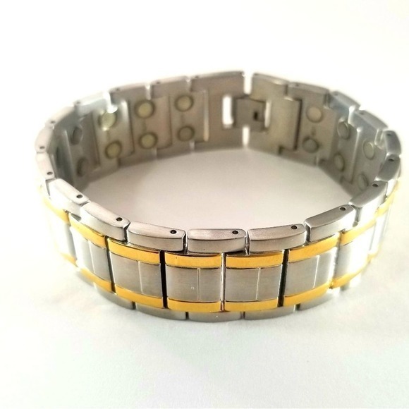 New stainless steel magnetic bracelet‎ 8.5 inches